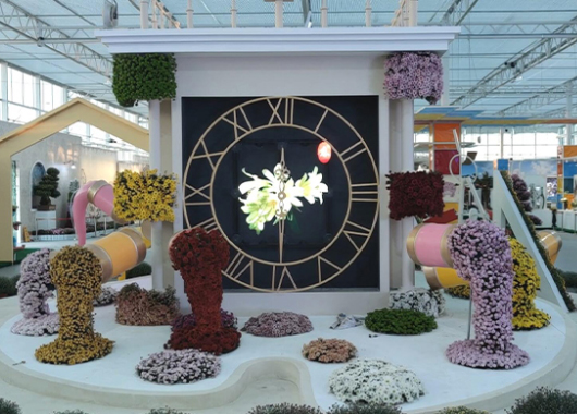 全息風(fēng)扇在主題展覽的應(yīng)用場景-好奇數(shù)字科技